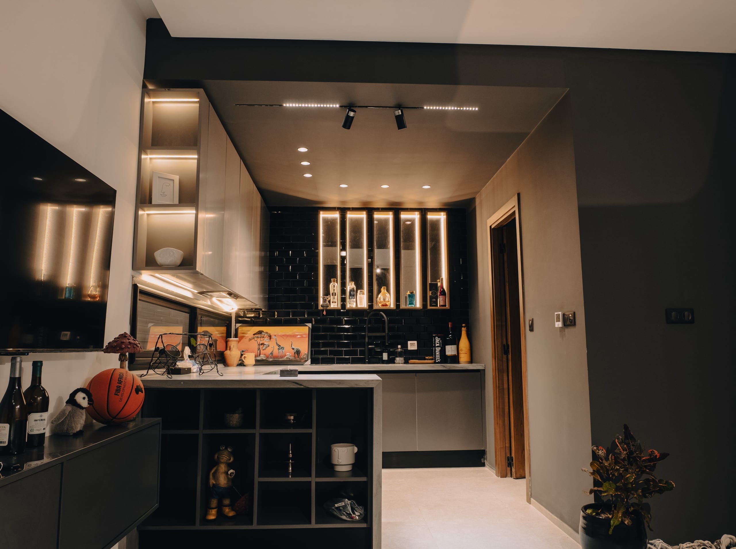 Apartment, room 03