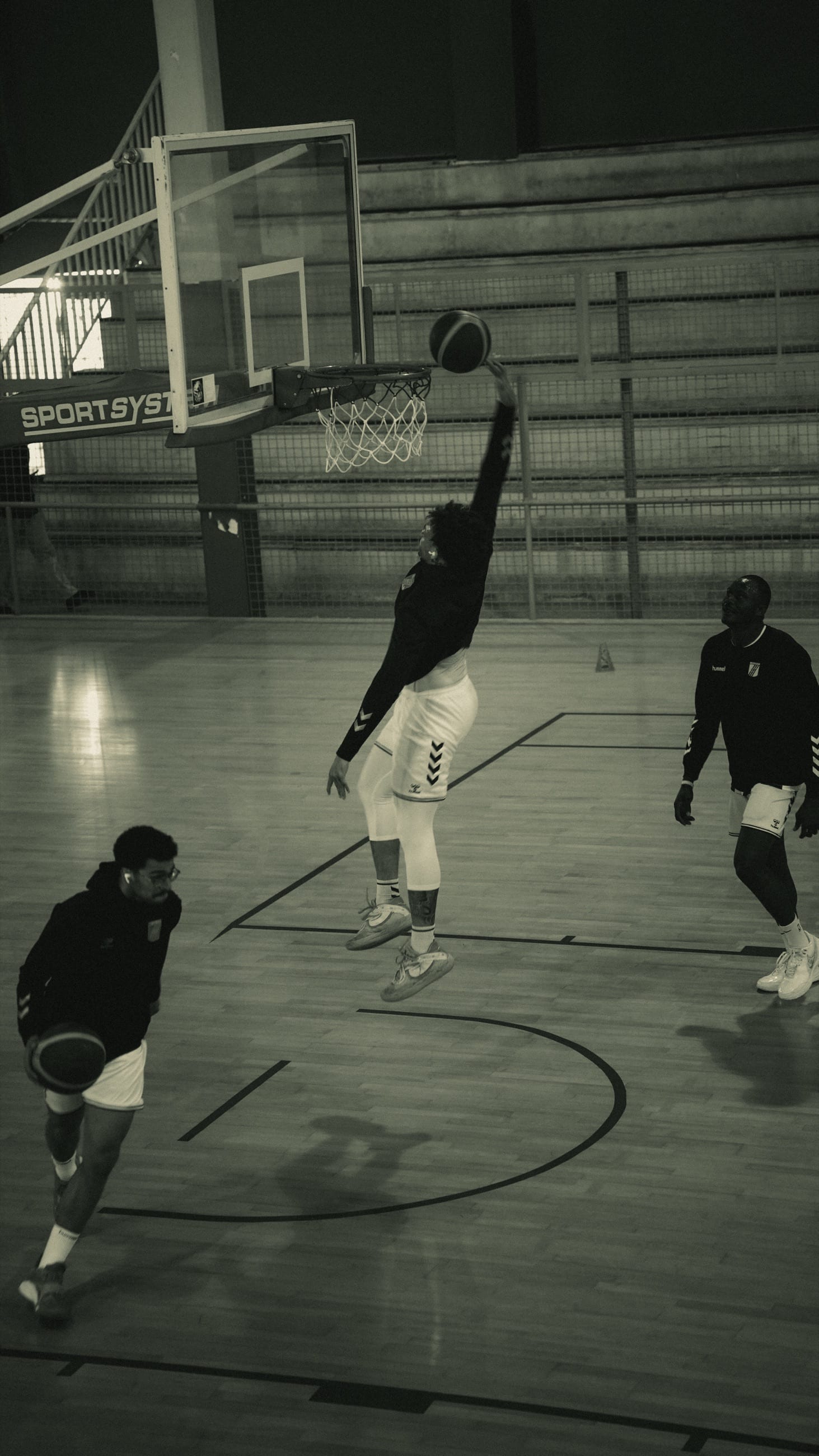CSS basketball, frame 21