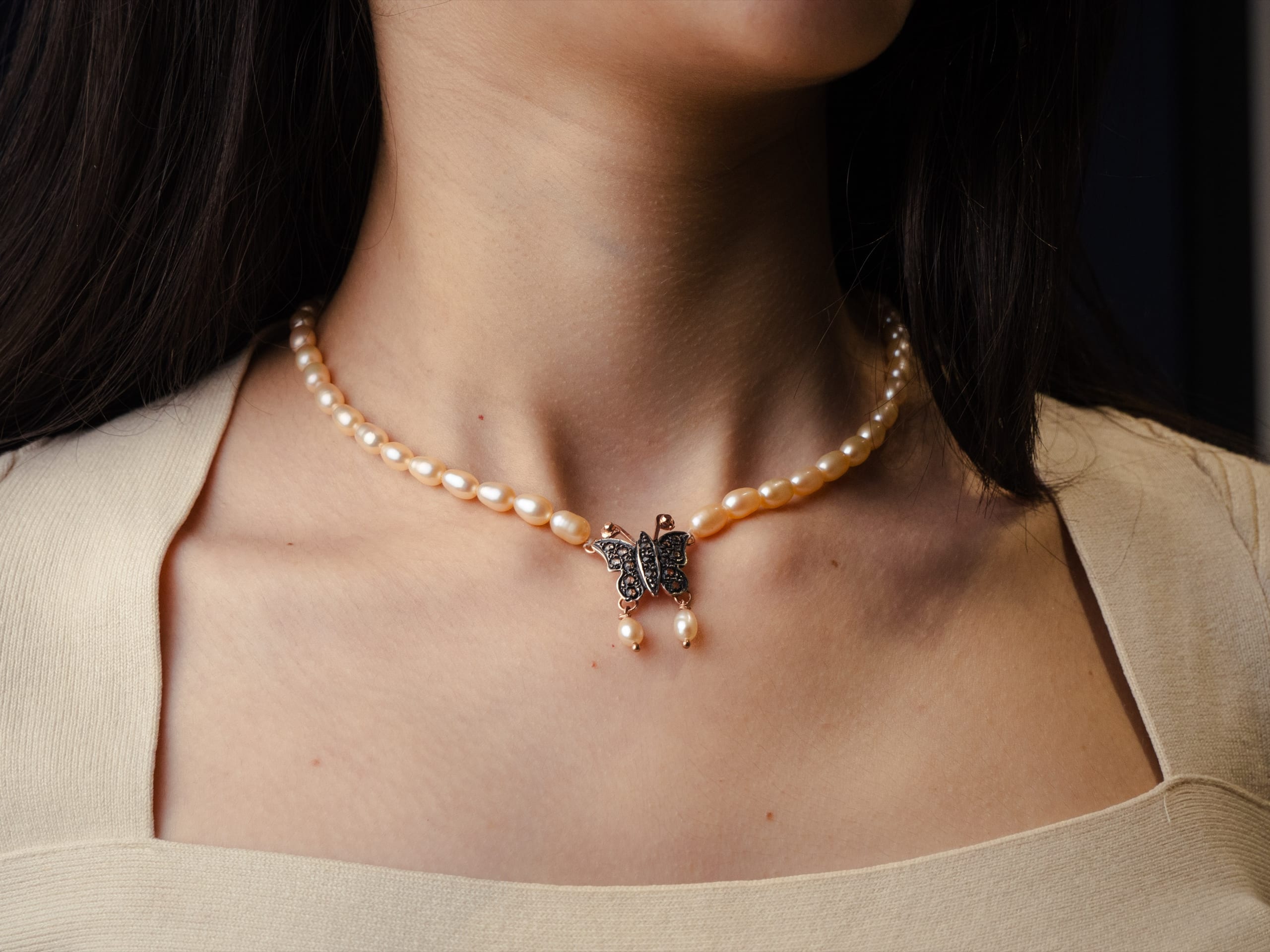 Salma Jewellery, piece worn, detail